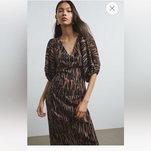 H&M balloon sleeve midi dress